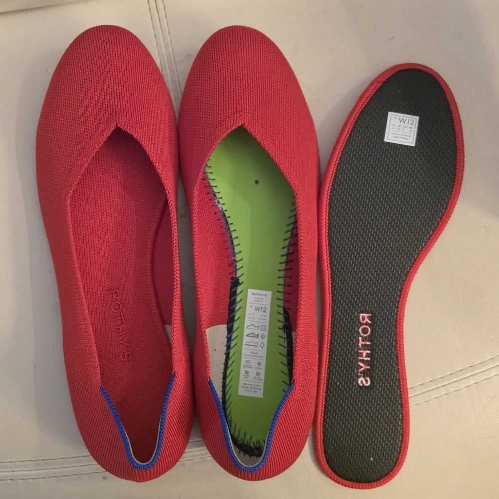 Rothy's size 12 The Flat (old style) in Red.